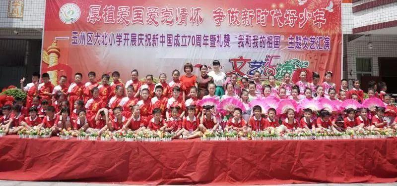 闺蜜的时尚对决